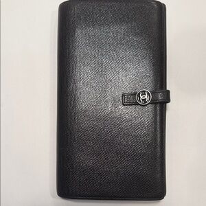 CHANEL Coco Button Black Caviar Long Wallet with Logo Clasp